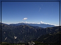2014-07-14 10-01-19向陽山頂望南雙頭山及遠方的秀姑巒山.JPG